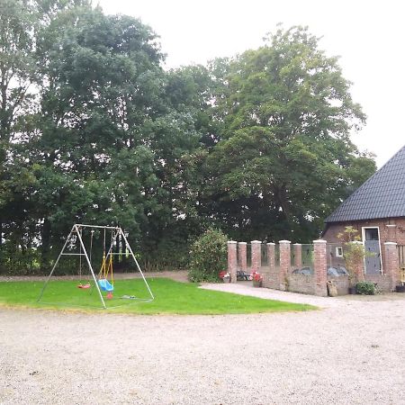 Appartement Met Eigen Sauna En Sport-En Spelruimte Ee Exterior photo